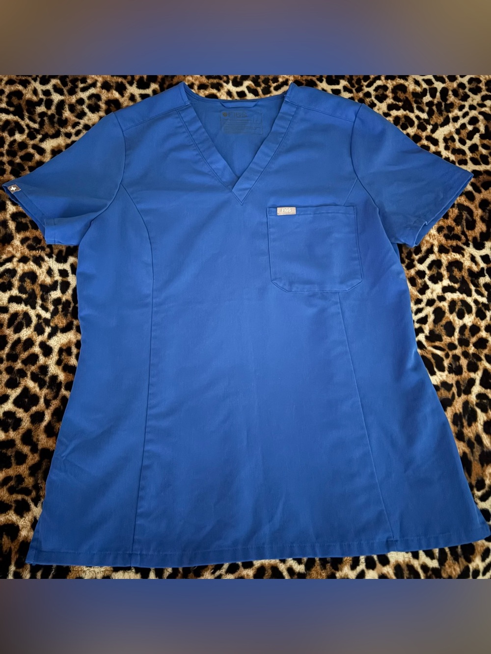 FIGS Women’s Medium Catarina Scrub Top PO# 2209